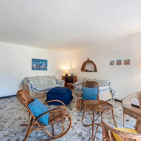Charming Flat In - Happy Apartment