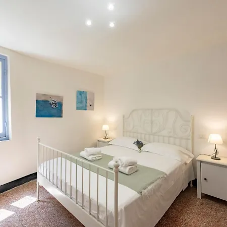 Charming Flat In - Happy Apartment *