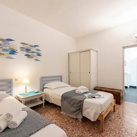 Charming Flat In - Happy Apartmán *