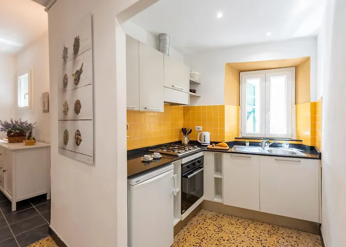 Charming Flat In - Happy * Vernazza